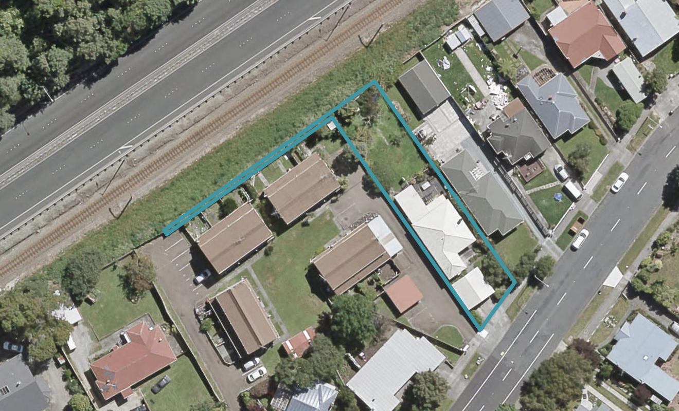 41 Pharazyn Street, Melling, Lower Hutt - Carousel 1