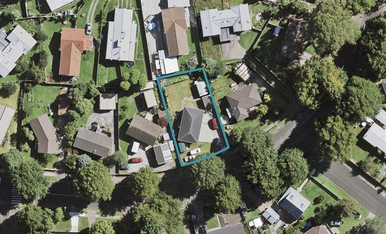 39 Redcrest Avenue, Red Hill, Papakura - Carousel 1