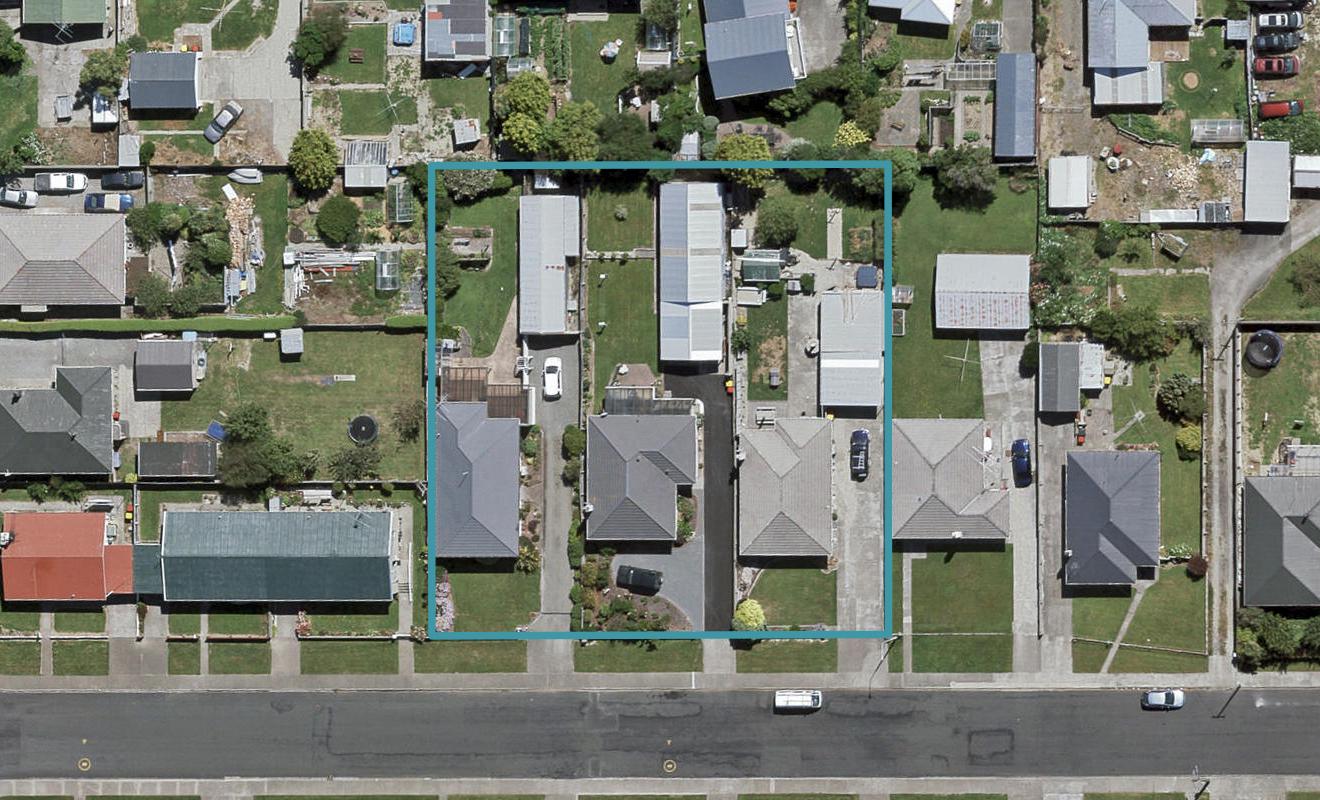 20 Christina Street, Strathern, Invercargill - Carousel 1