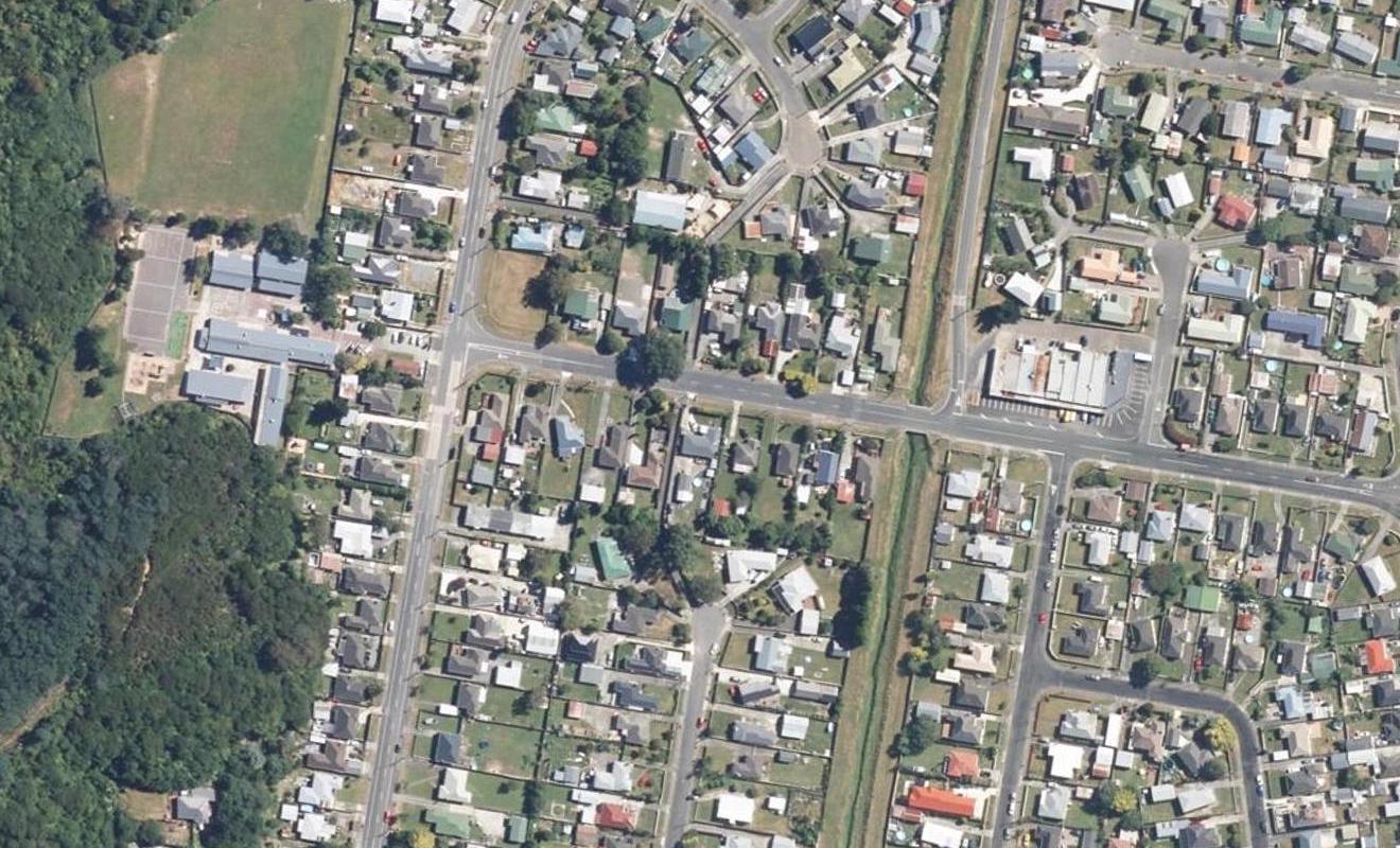 12 Norfolk Street, Wainuiomata, Lower Hutt - Carousel 1