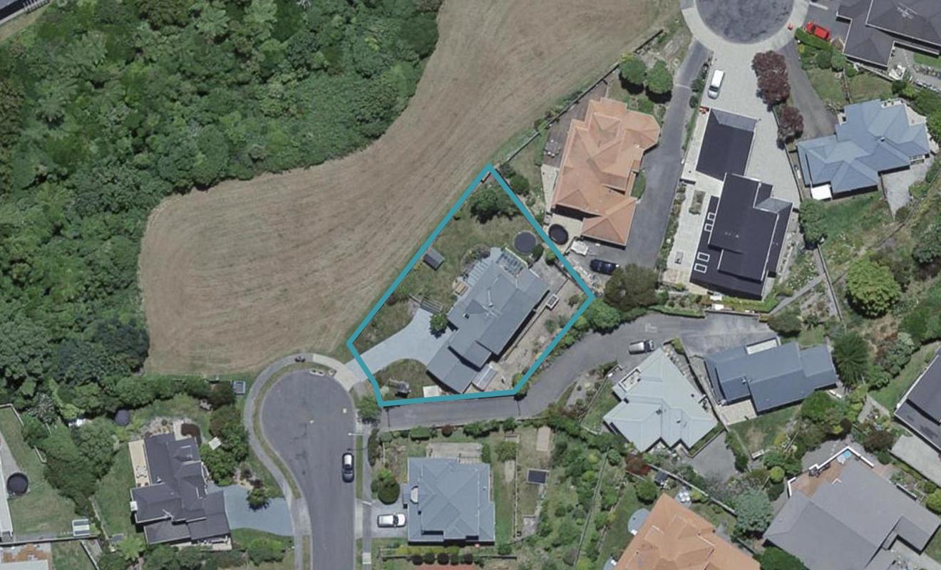 18 Eastcott Grove, Churton Park, Wellington - Carousel 1