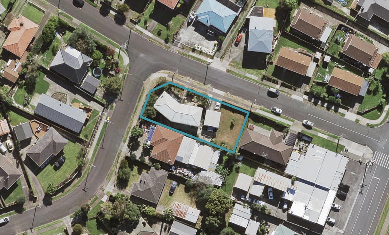 31 Kapuka Road, Mangere Bridge, Auckland - Carousel 1