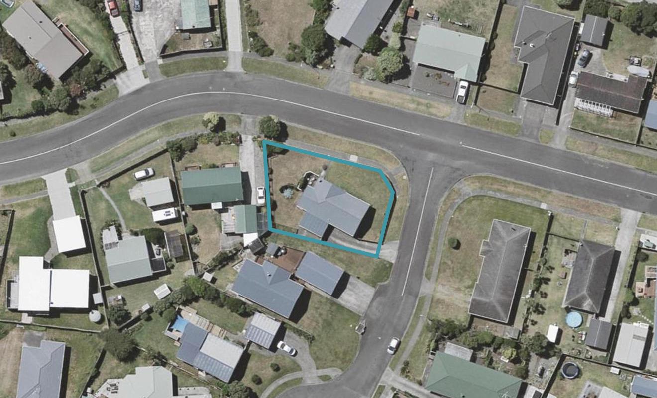 23 Karaka Street, Otaki Beach, Otaki - Carousel 1