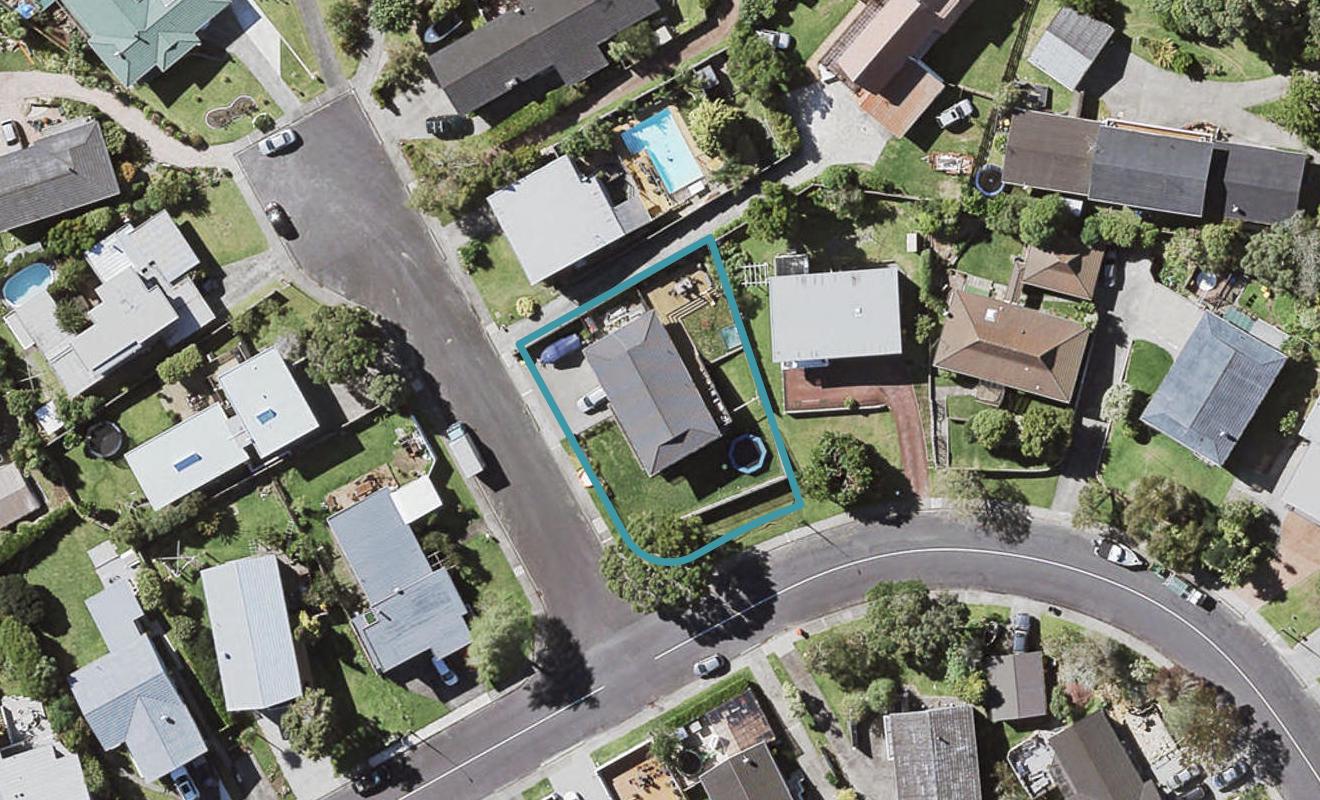 94 Ravenwood Drive, Forrest Hill, Auckland - Carousel 1