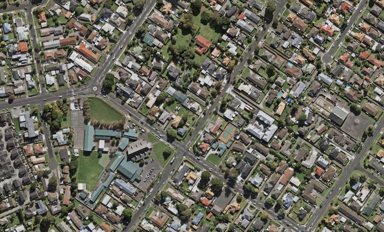 6B Central Avenue, Papatoetoe, Auckland - Carousel 1