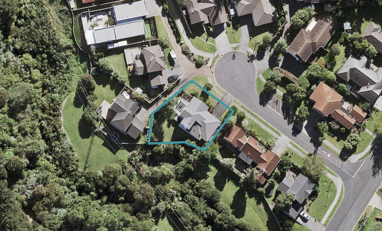 6 Maryann Place, Greenhithe, Auckland - Carousel 1