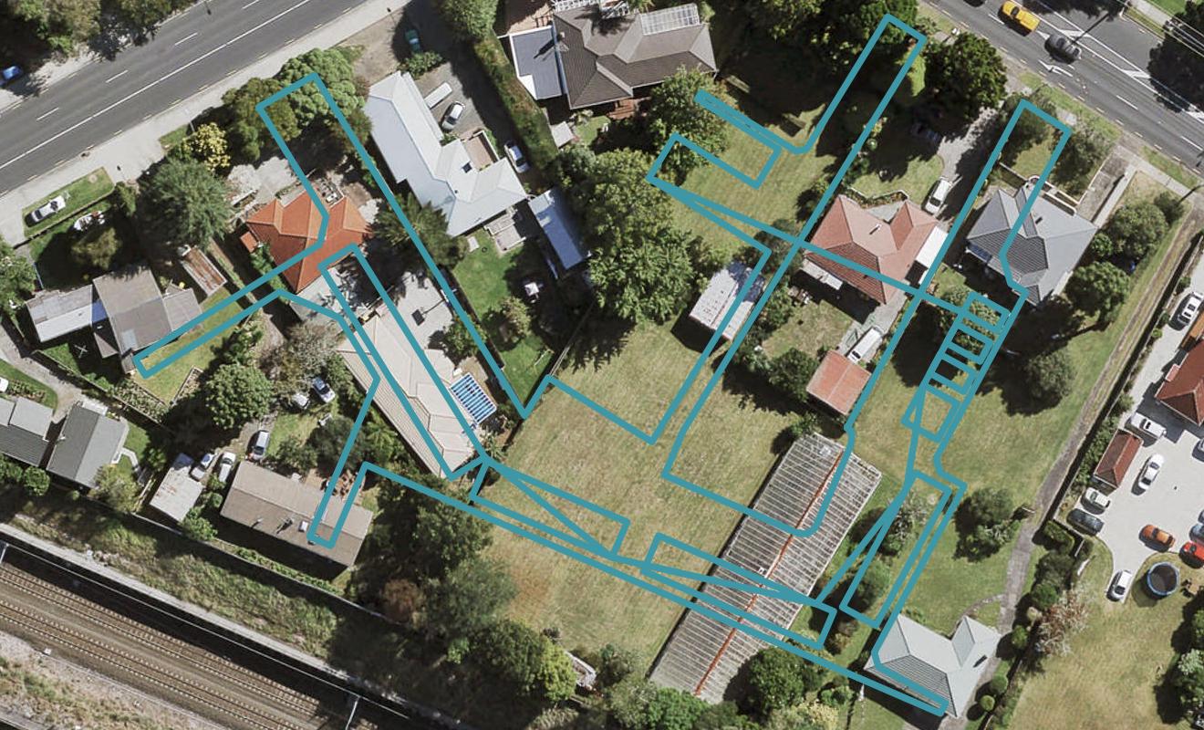 24 Isabella Lane, Henderson, Auckland - Carousel 1