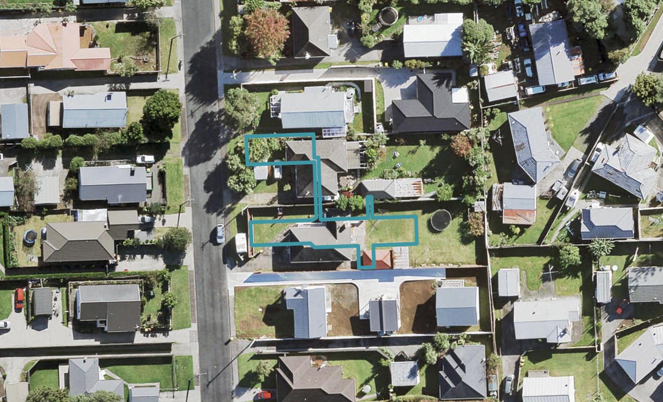 5/5 Hikurangi Street, Te Atatu Peninsula, Auckland - Carousel 1