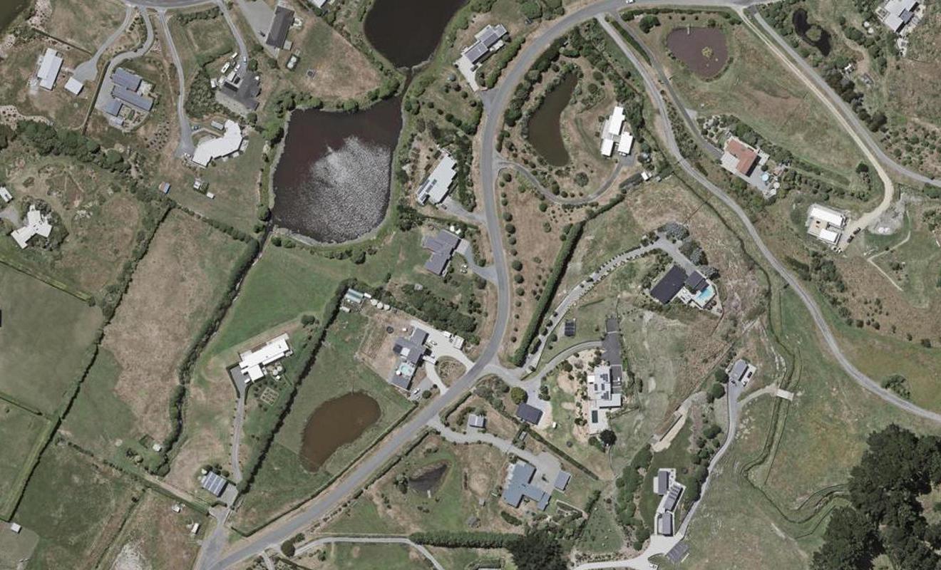 33 Raukawa Road, Peka Peka, Waikanae - Carousel 1