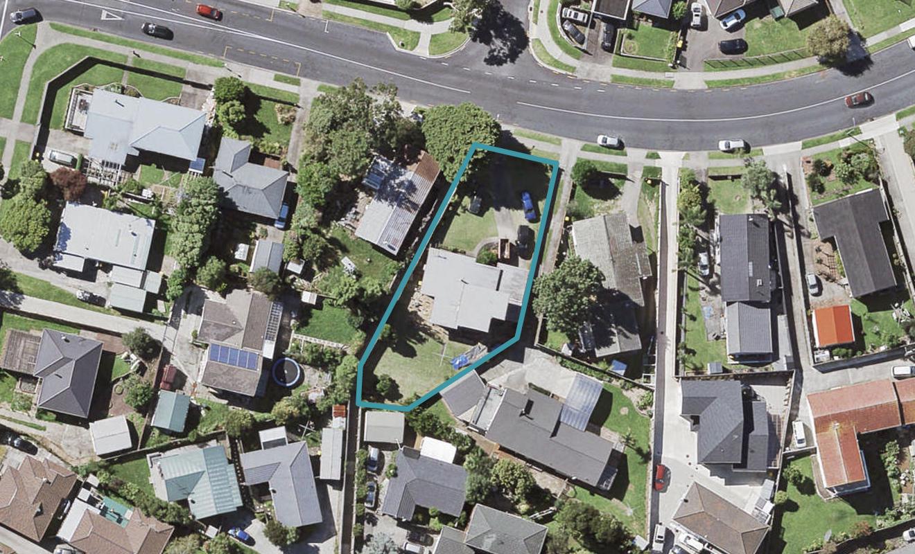 90 Priestley Drive, Bucklands Beach, Auckland - Carousel 1