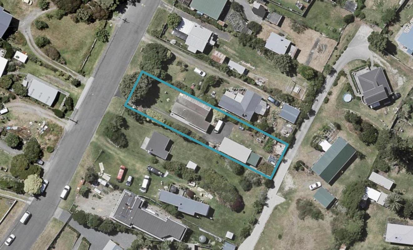 18 Babbacombe Avenue, Otaki Beach, Otaki - Carousel 1