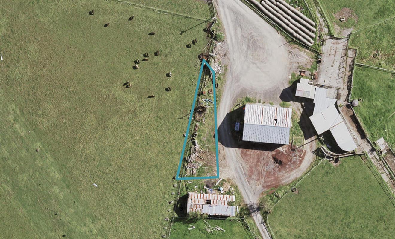 2 Long George Drive, Totara Park, Auckland - Carousel 1
