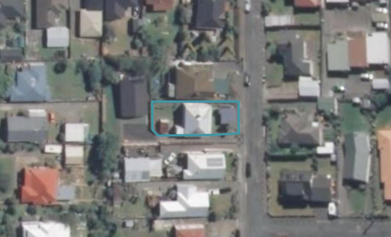 1-2/16 Gibson Street, Seaview, Timaru - Carousel 1