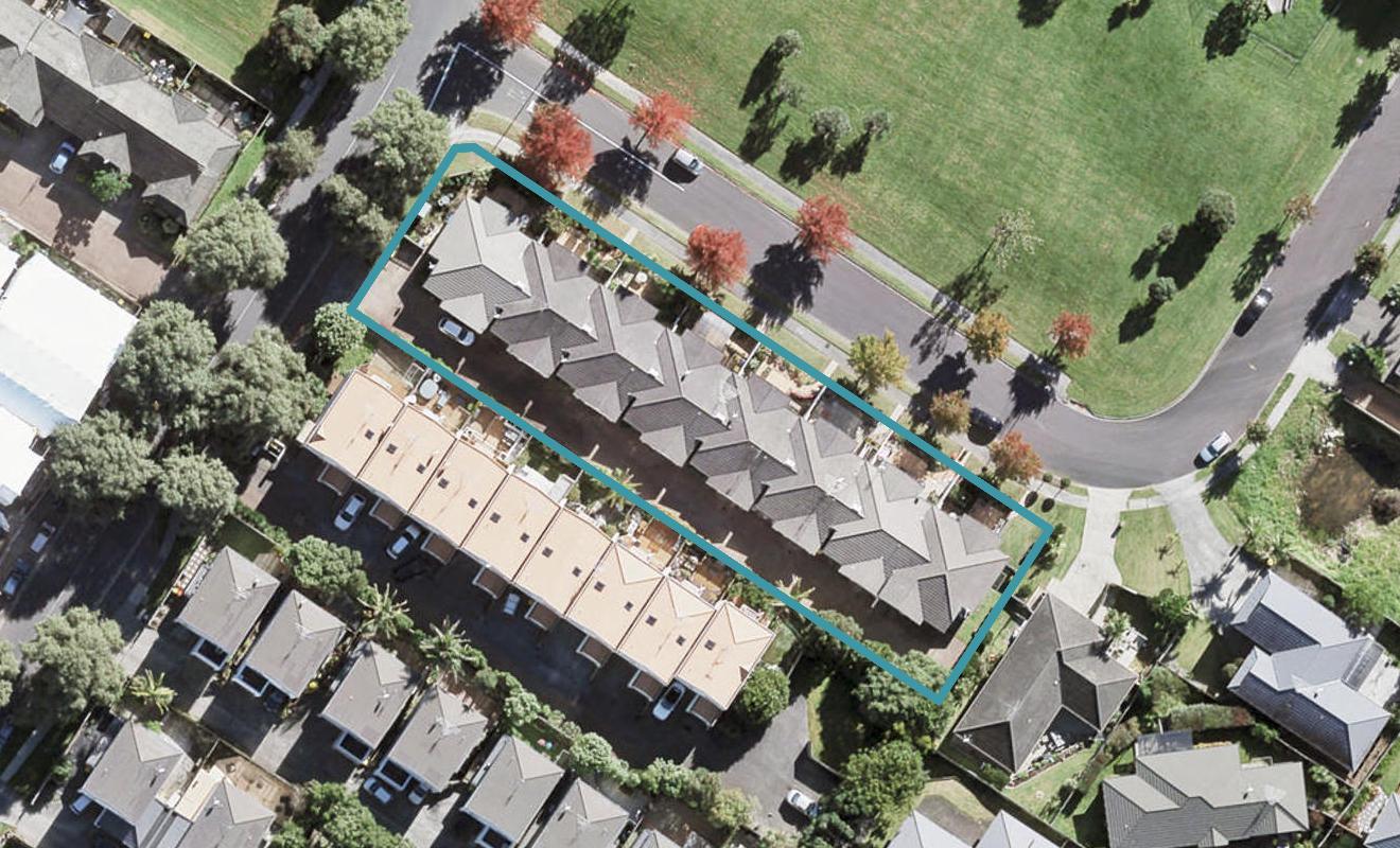 6/1 Gleanor Avenue, Oteha, Auckland - Carousel 1