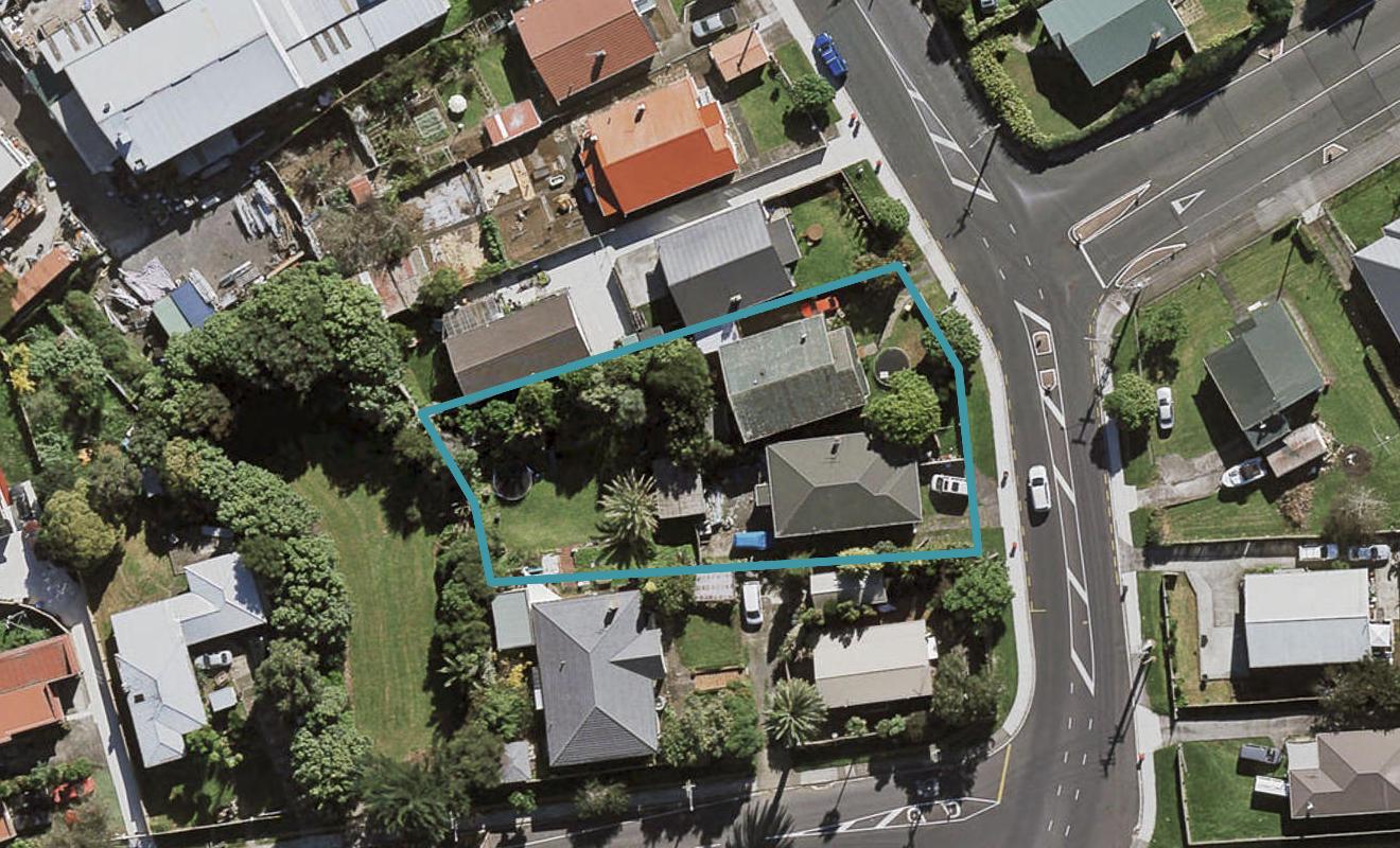 33 Nikau Road, Otahuhu, Auckland - Carousel 1