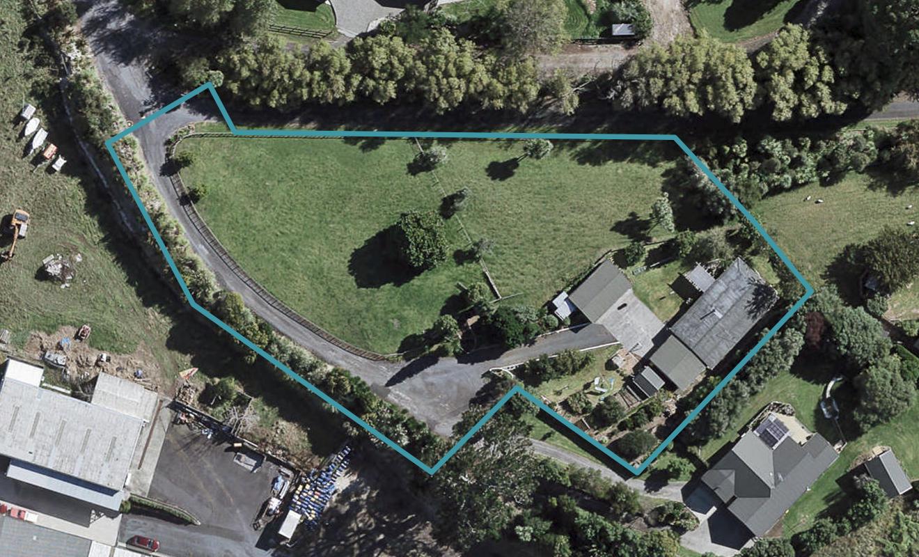 7 Brights Road, Waiuku, Waiuku - Carousel 1