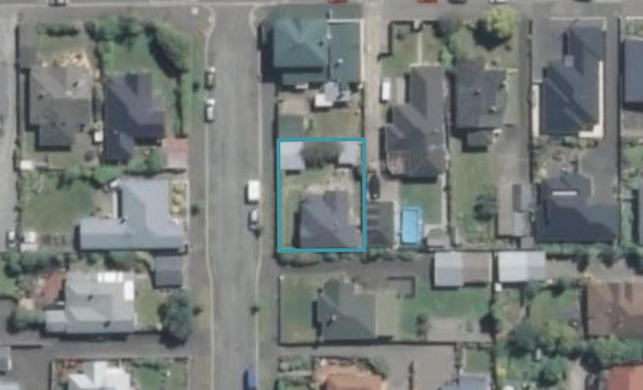 2 Ranfurly Street, West End, Timaru - Carousel 1