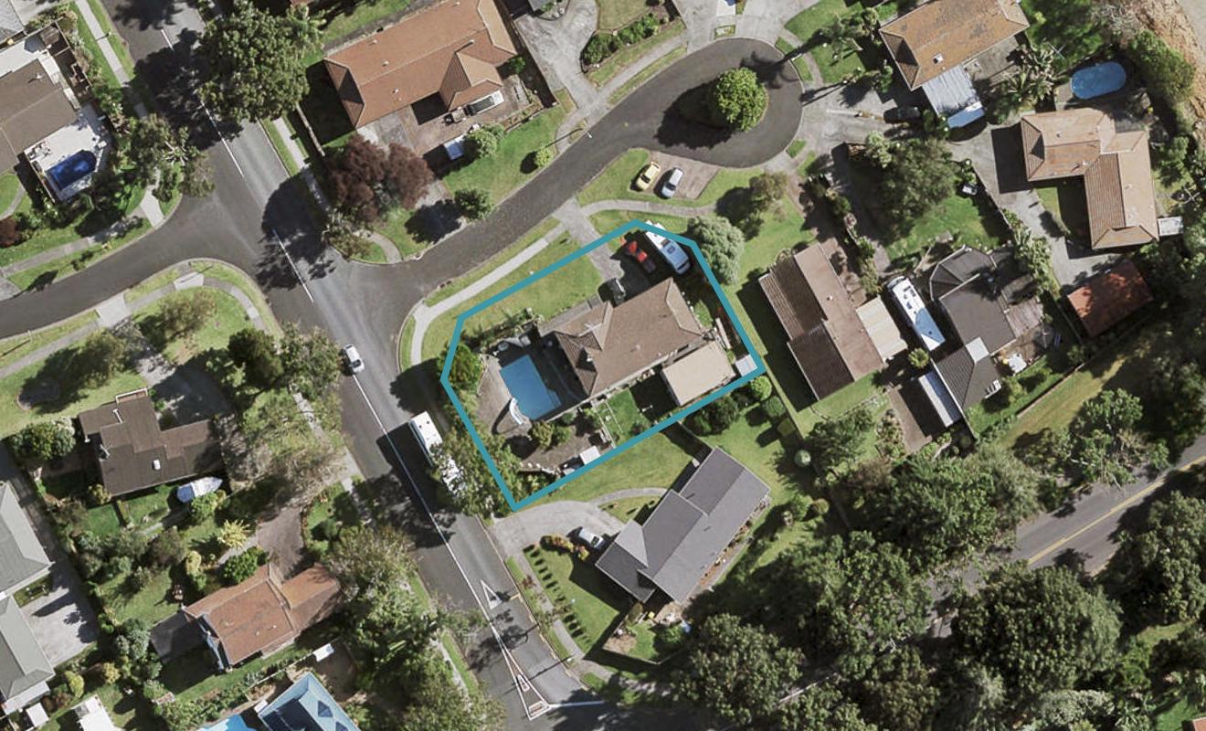 1 Palando Place, Conifer Grove, Takanini - Carousel 1