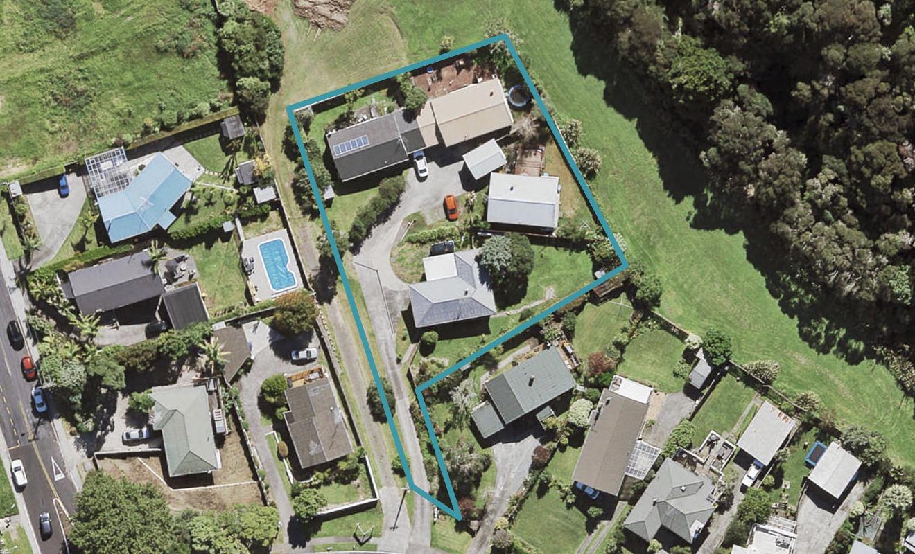 2/60 Eskdale Road, Birkdale, Auckland - Carousel 1