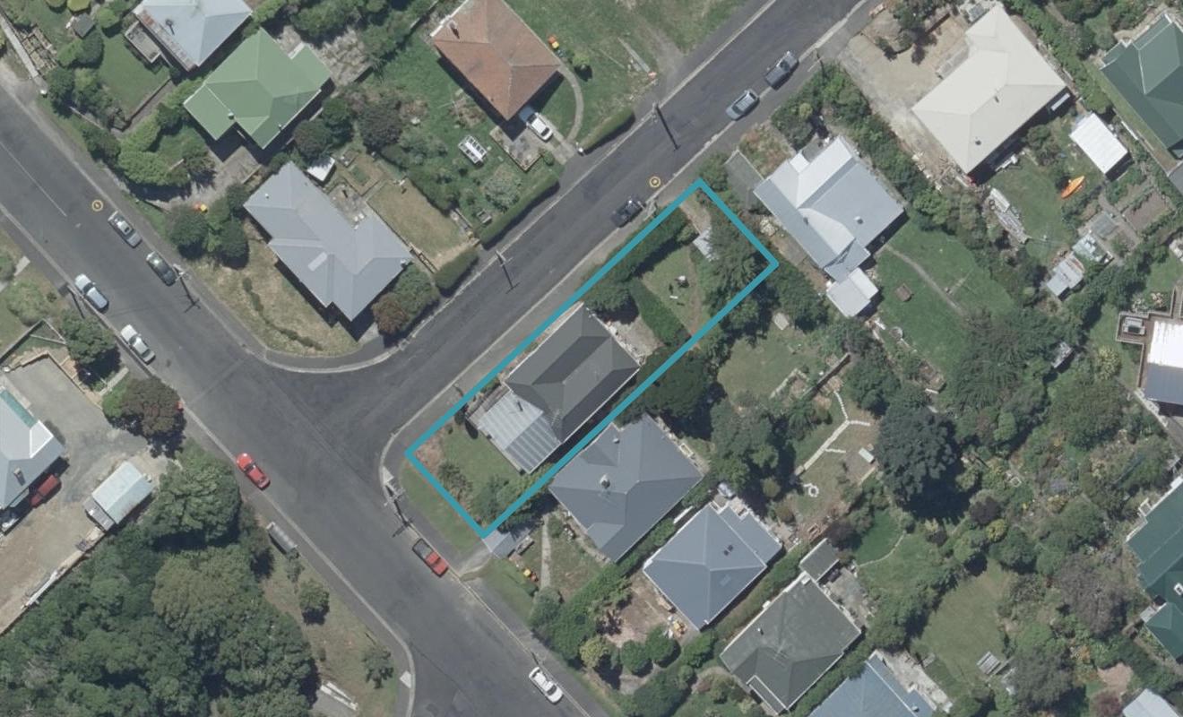 42 Orbell Street, Dalmore, Dunedin - Carousel 1