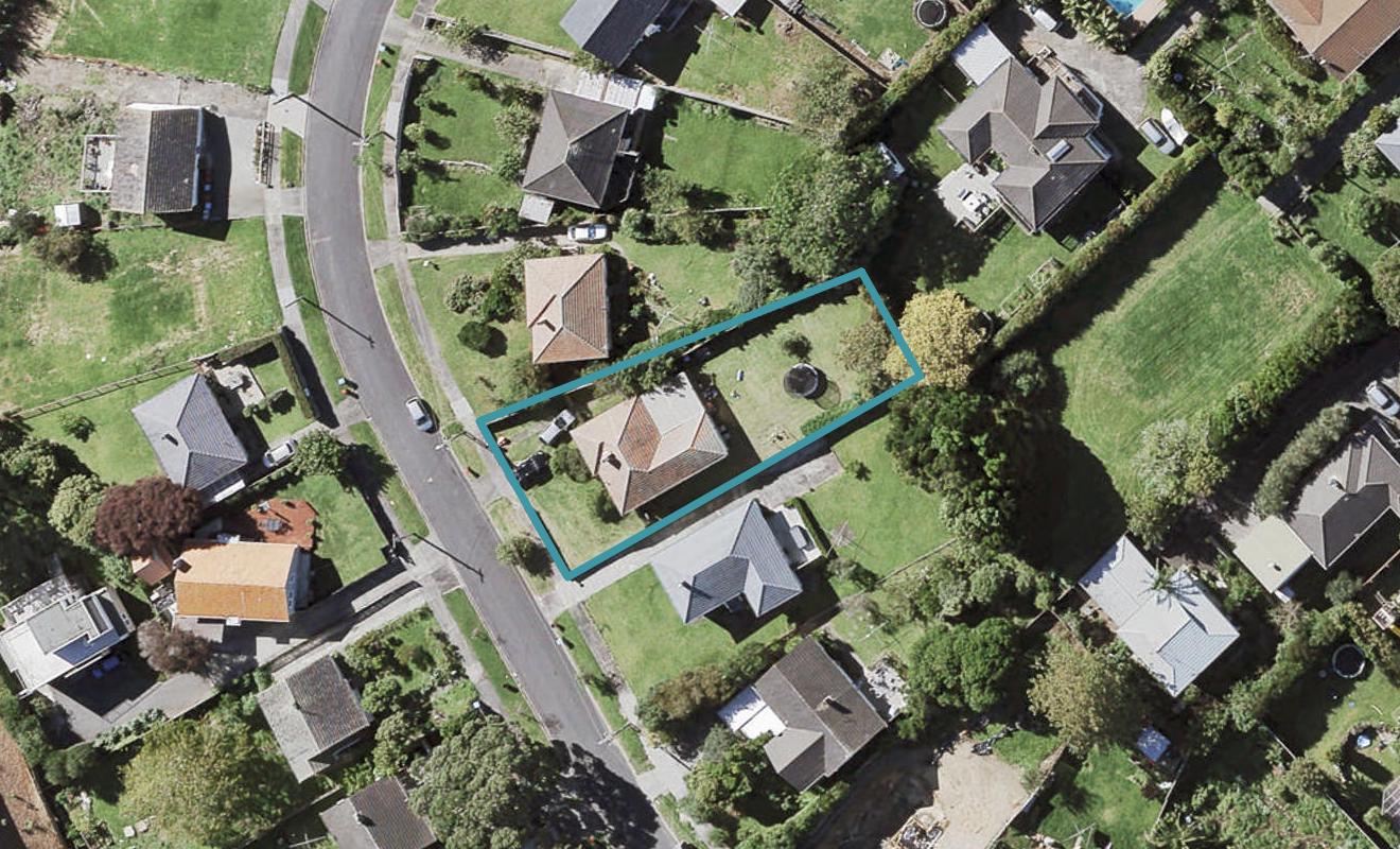 14C Clairville Crescent, Wai o Taiki Bay, Auckland - Carousel 1