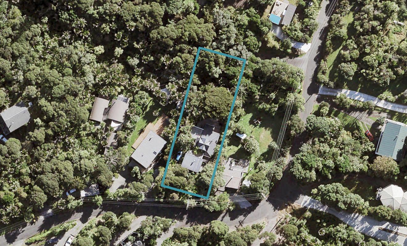 5 Rayner Road, New Lynn - Carousel 1