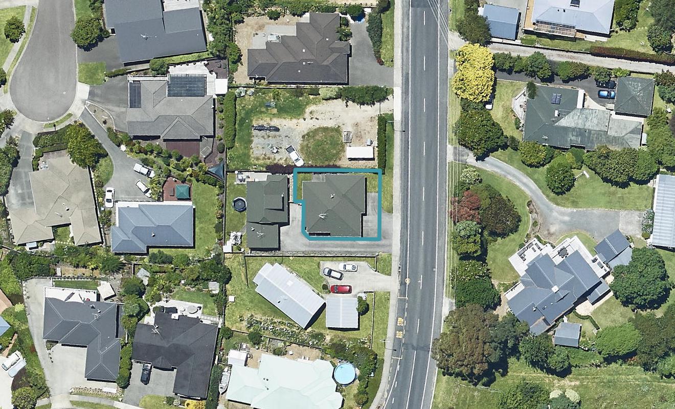 48 Waikite Road, Welcome Bay, Tauranga - Carousel 1