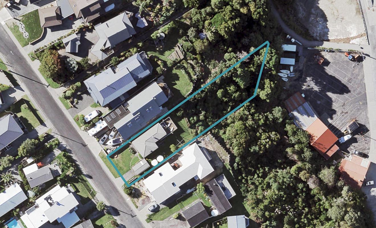8 Sea View Terrace, Maraetai, Auckland - Carousel 1