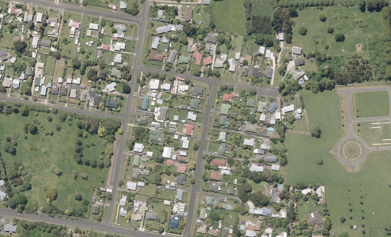 15 Madras Street, Aramoho, Whanganui - Carousel 1