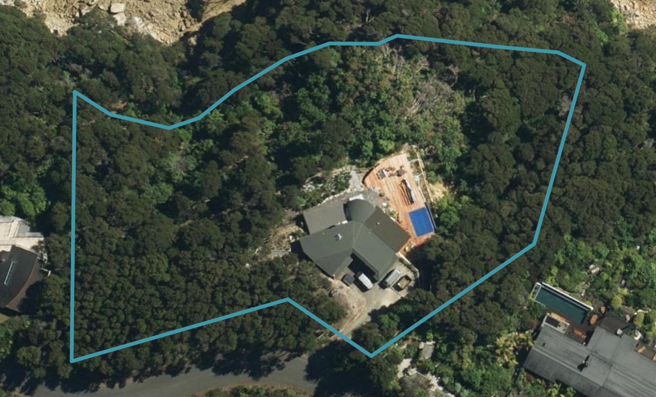 187 Tokongawa Drive, Kaiteriteri - Carousel 1