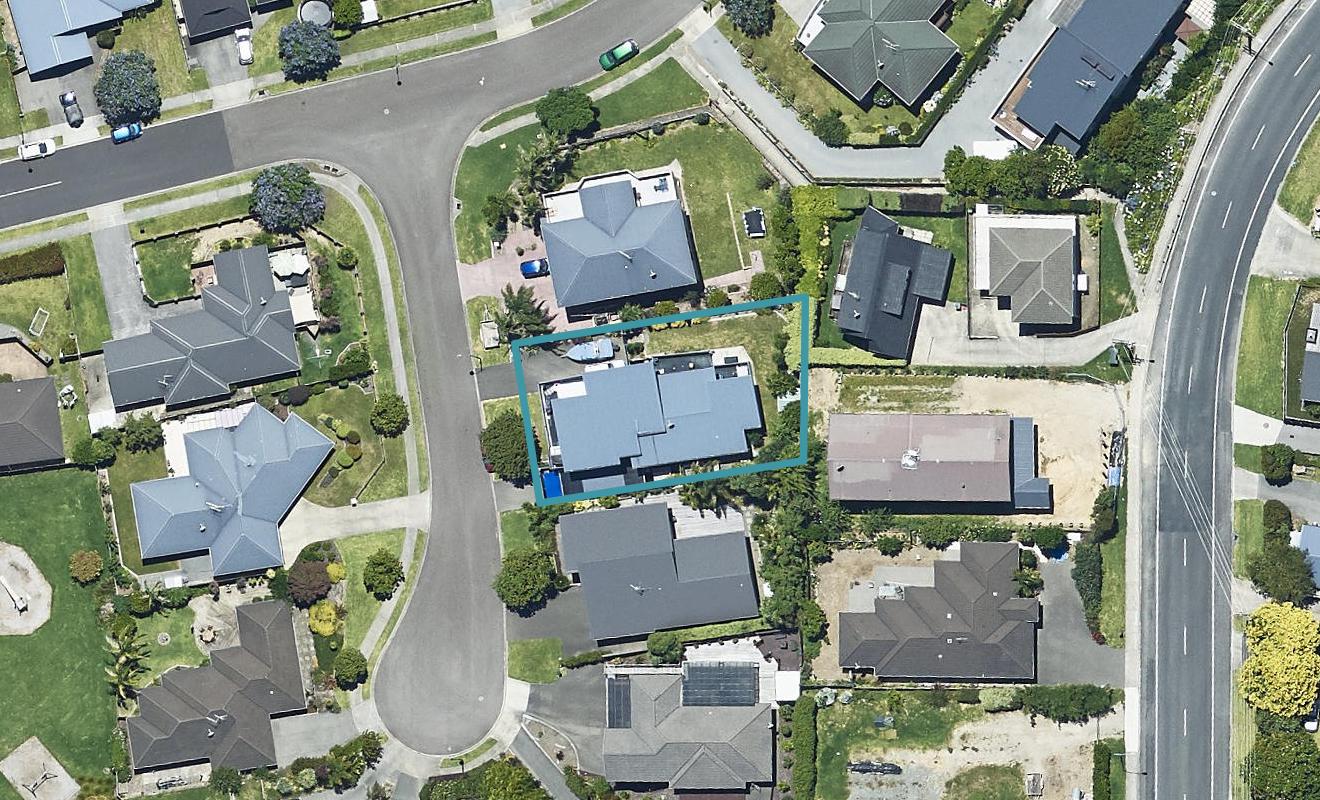 5 Highlander Place, Welcome Bay, Tauranga - Carousel 1