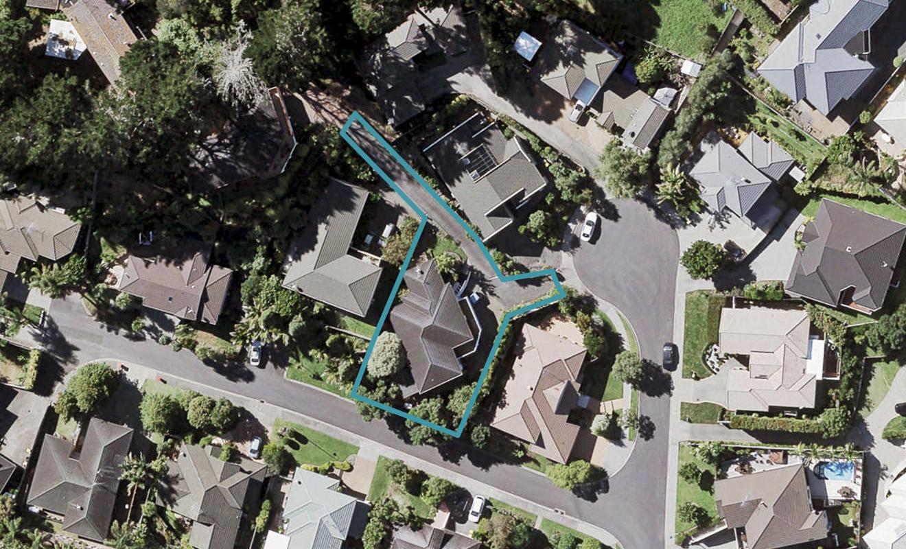 38 Langana Avenue, Browns Bay, Auckland - Carousel 1
