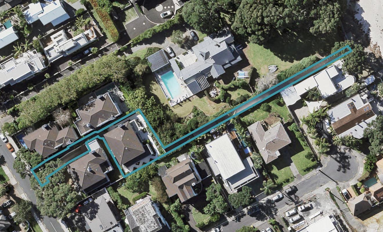 14D Gibbons Road, Takapuna, Auckland - Carousel 1