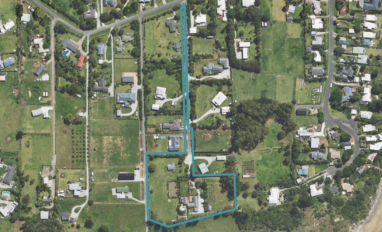 18 Kotare Lane, Wainui, Gisborne - Carousel 1