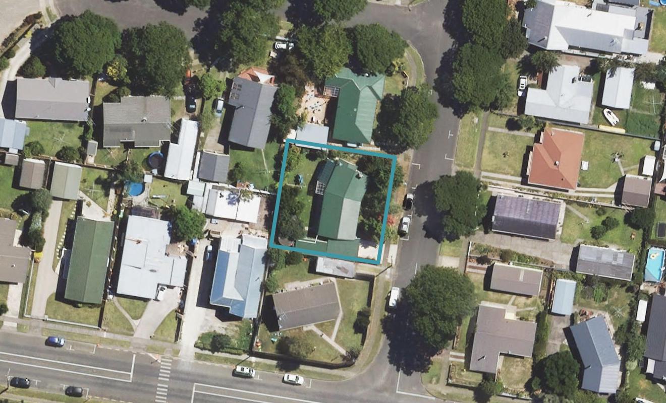 2 Ward Street, Riverdale, Gisborne - Carousel 1
