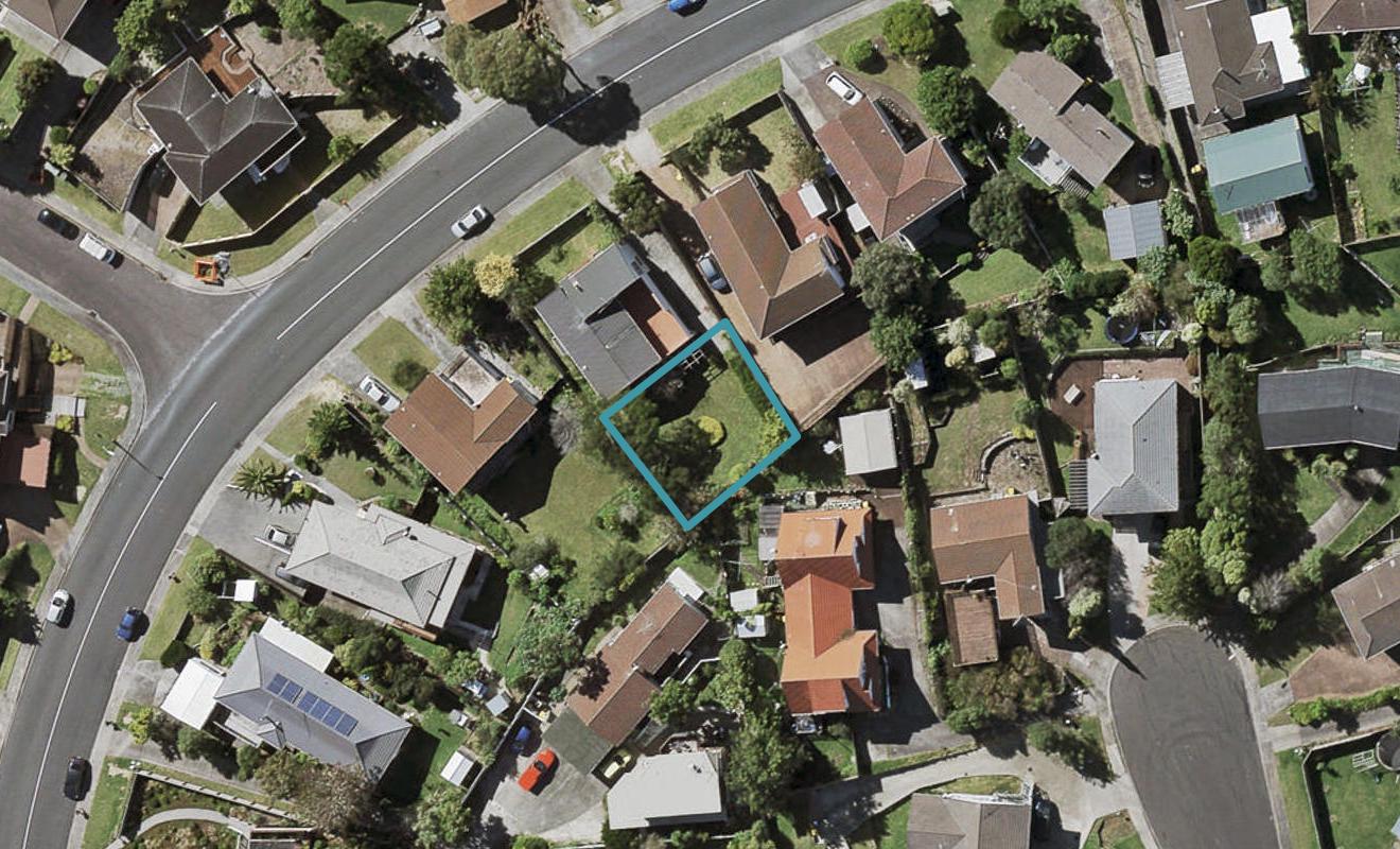 25A Athena Drive, Totara Vale, Auckland - Carousel 1