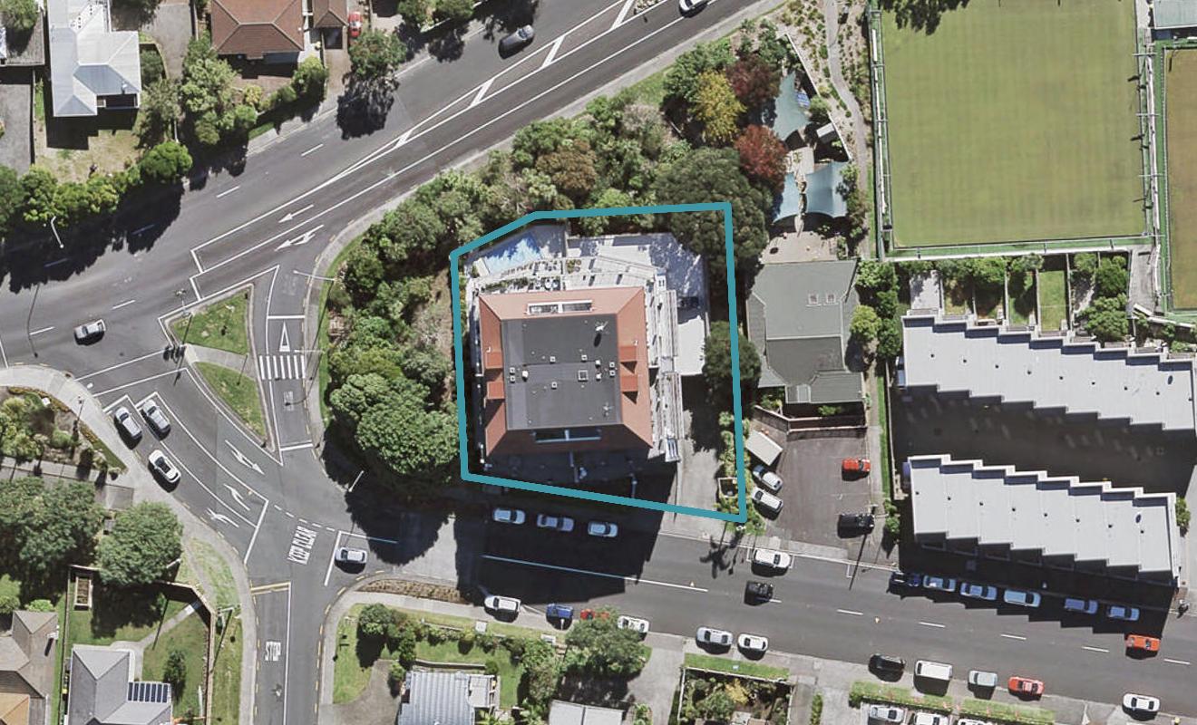 8/99 Mokoia Road, Birkenhead, Auckland - Carousel 1