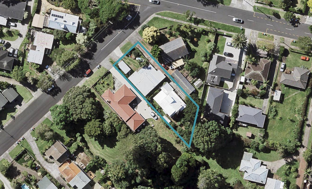 38B Riverview Road, Panmure, Auckland - Carousel 1