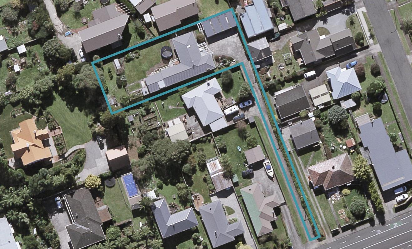 15B Upjohn Street, Brooklands, New Plymouth - Carousel 1