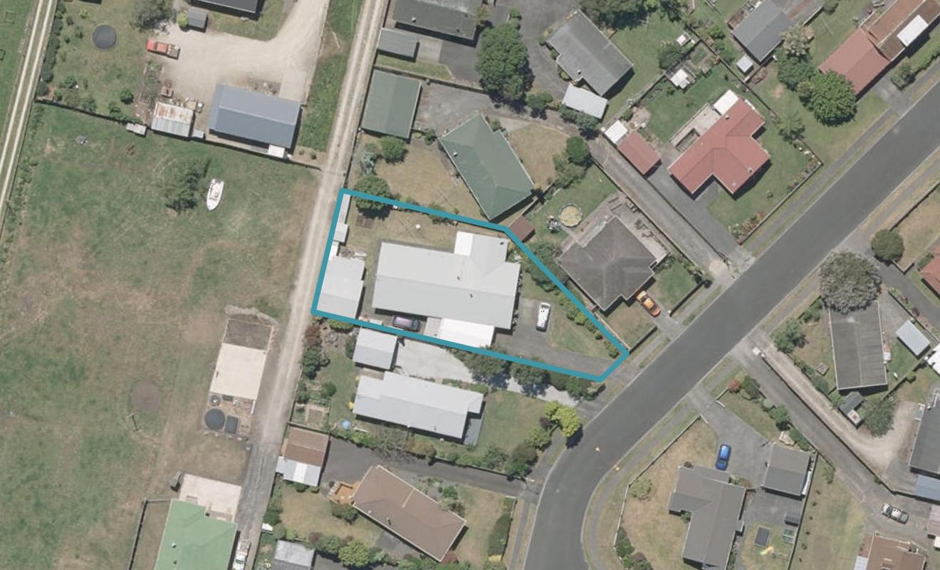 8 Sheffield Place, Springvale, Whanganui - Carousel 1