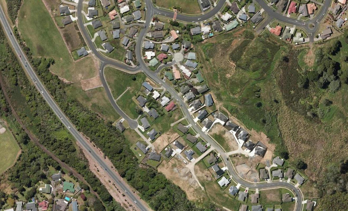 52 Ridgeway Drive, Kamo, Whangarei - Carousel 1