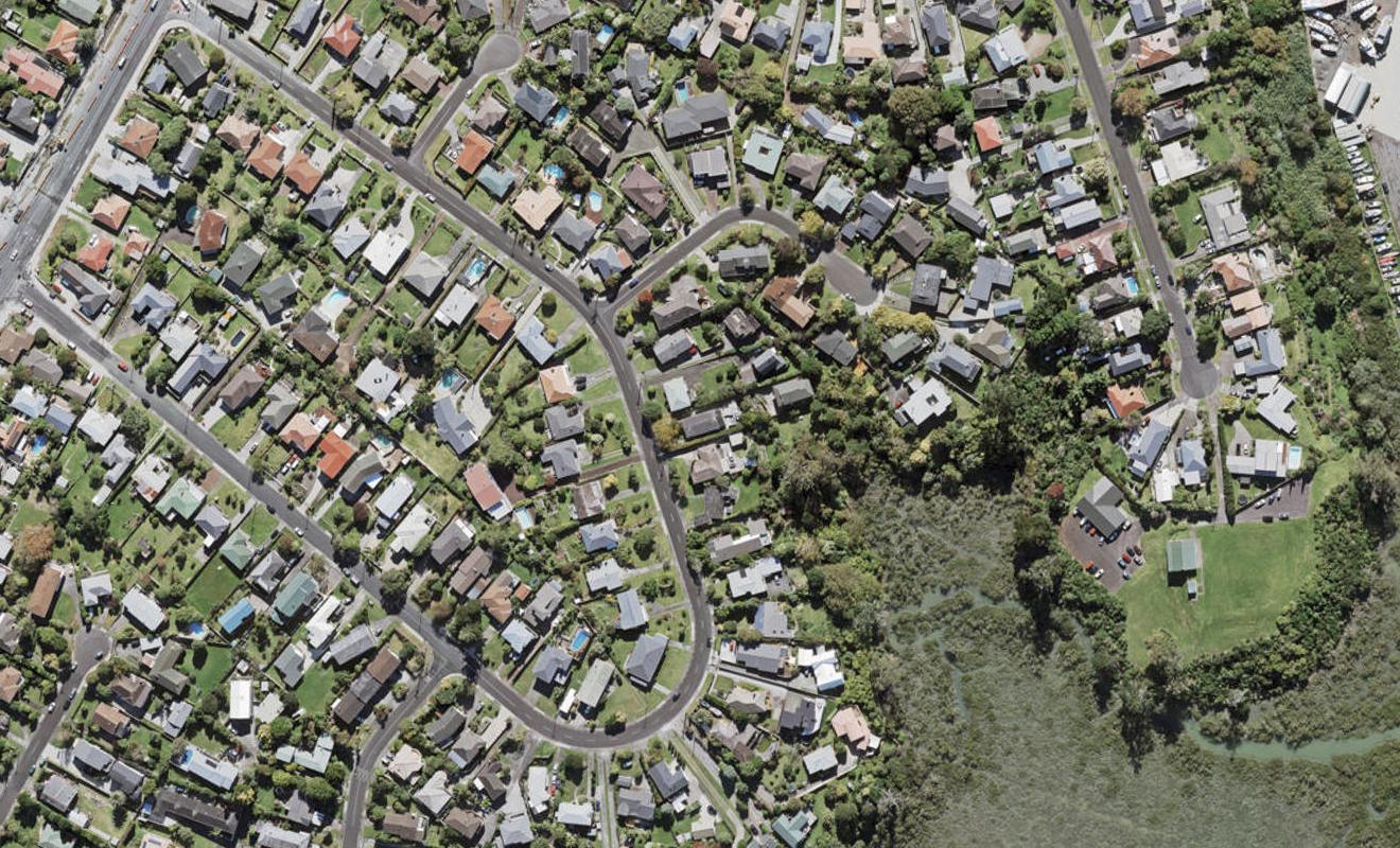 1/59 Jaemont Avenue, Te Atatu South, Auckland - Carousel 1