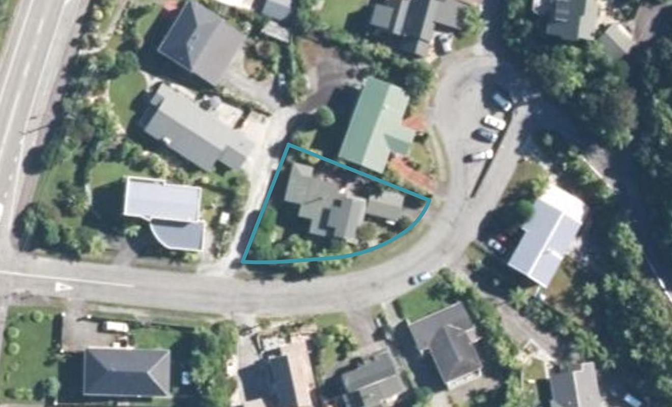 1 Stanton Crescent, Karoro, Greymouth - Carousel 1