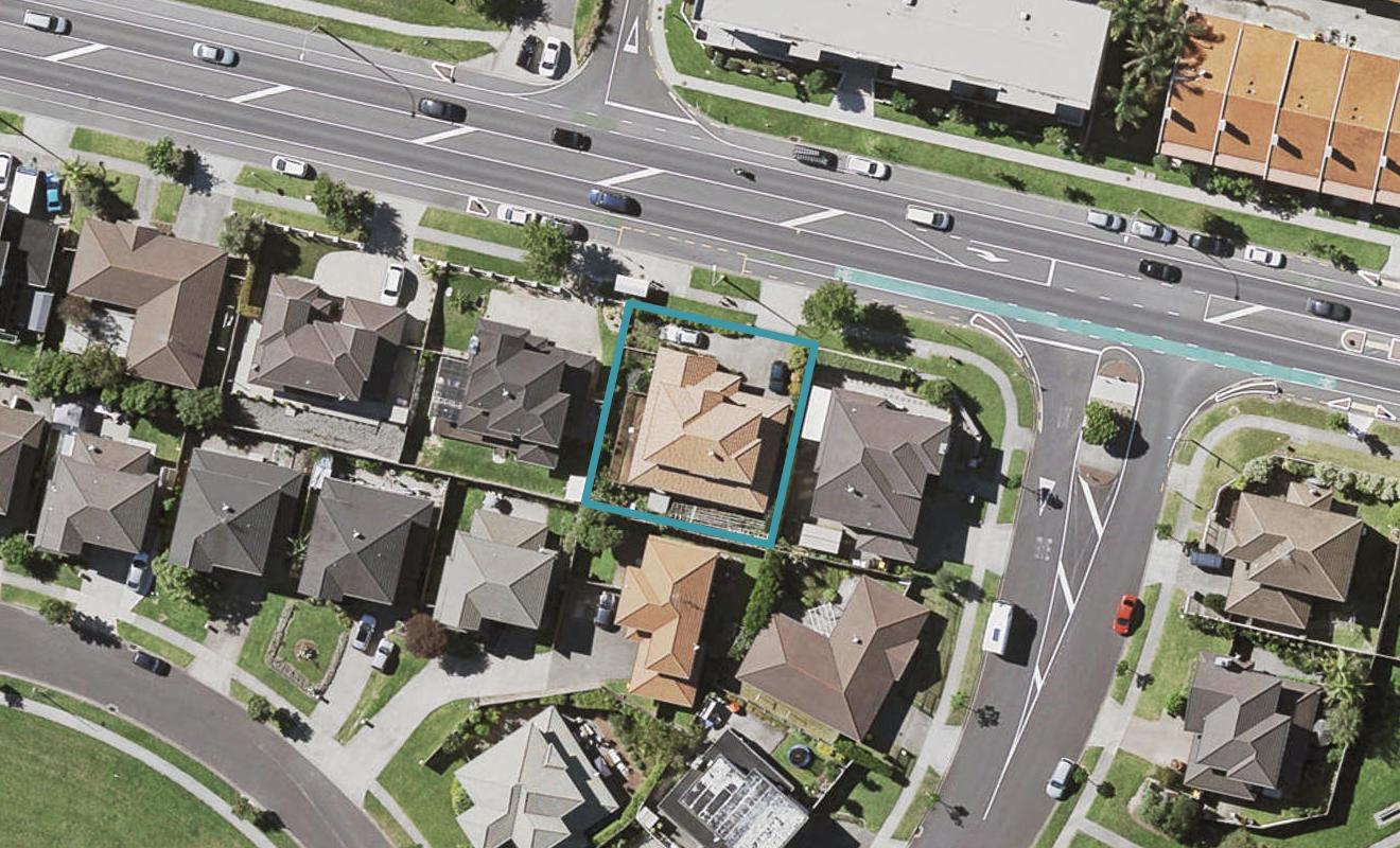 135 Stancombe Road, Flat Bush, Auckland - Carousel 1