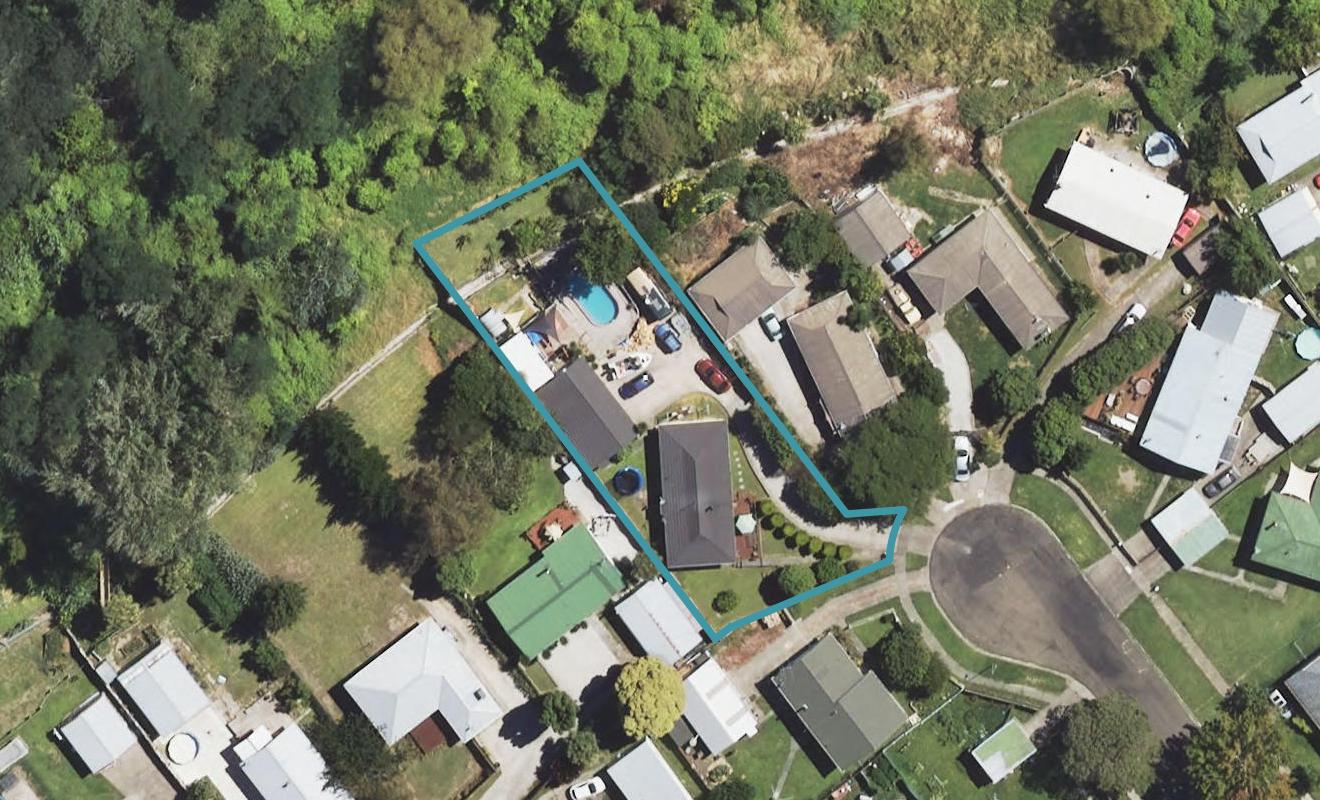 6 Hector Street, Outer Kaiti, Gisborne - Carousel 1