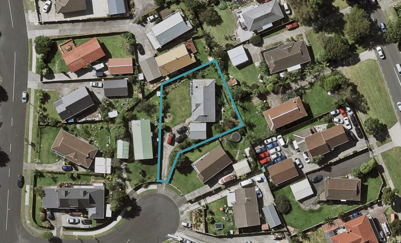 6 Kepler Place, Clover Park, Auckland - Carousel 1