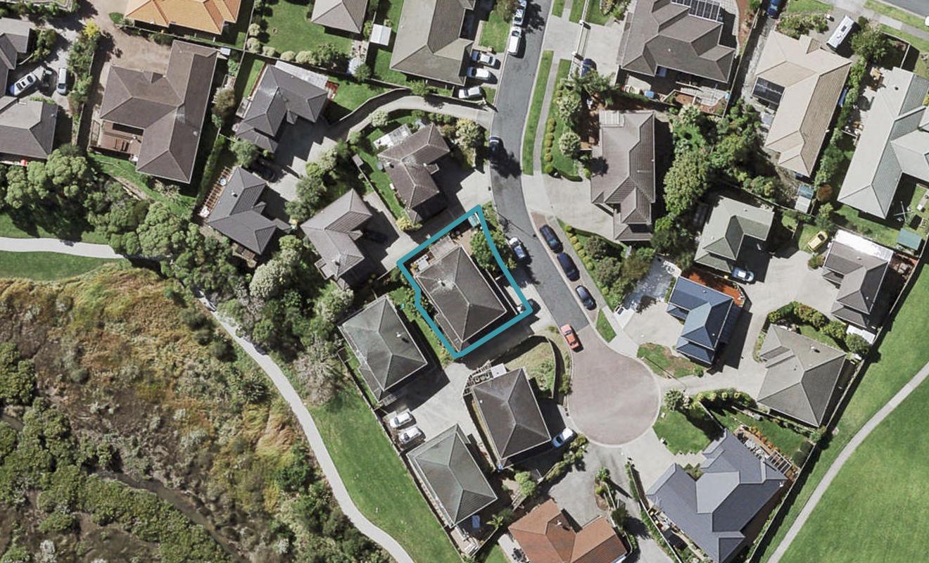 7 San Luis Place, Golflands, Auckland - Carousel 1