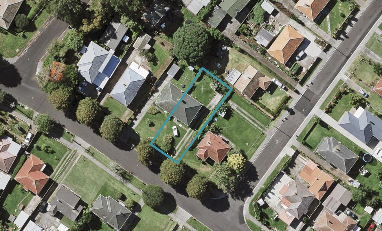 23 Stewart Avenue, Panmure, Auckland - Carousel 1