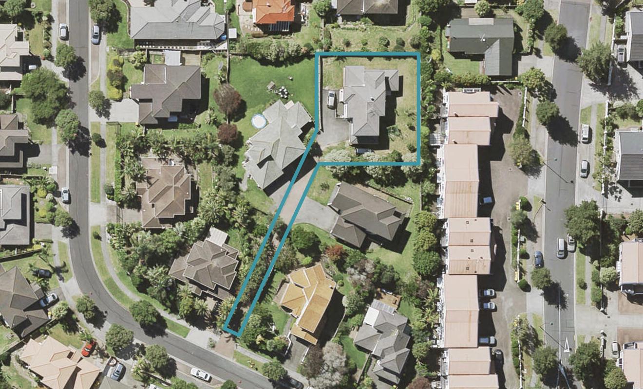 9 Crimson Park, Oteha, Auckland - Carousel 1