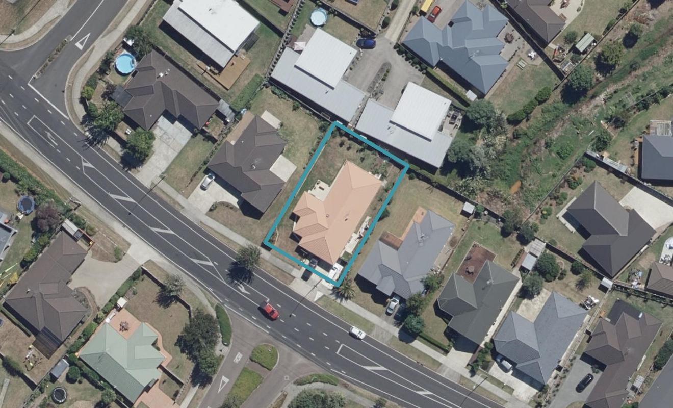102 Brymer Road, Grandview Heights, Hamilton - Carousel 1